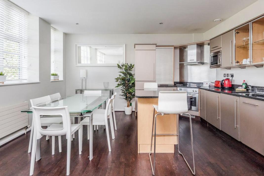 Roomspace Serviced Apartments - Princes House 布赖顿 外观 照片